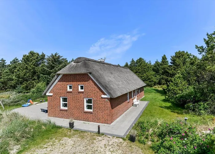 Holiday home Bv253-blavand-ingridsvej-36